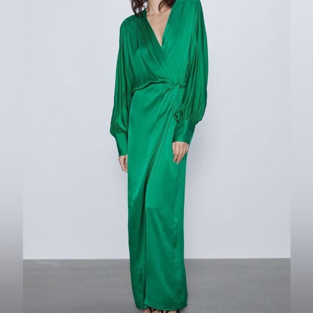 Green long sleeve gown